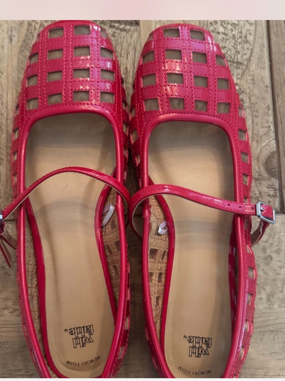Wild fable women’s Red Cutout Mary Jane Flats size 11 - Picture 7 of 9